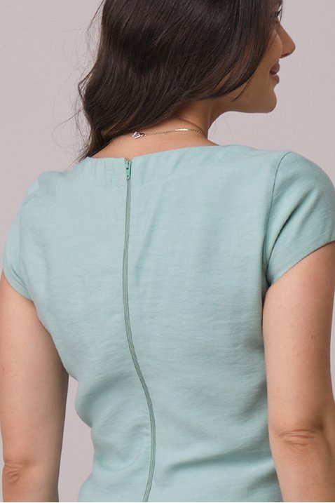 vestido verde curto com bolsos funcionais luara tata martello 5