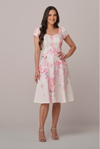 Vestido Rosa Midi na Alfaiataria Thais Tatá Martello