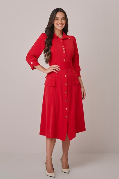 Vestido Vermelho Midi na Alfaiataria com saia Evasê Naila Tatá Martello